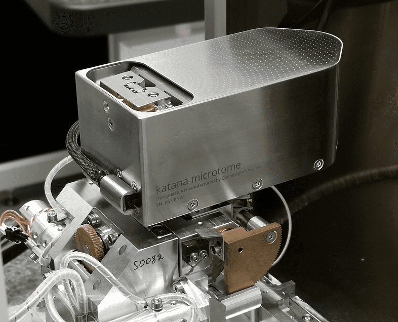 Katana Microtome: Precision Parts for Nanometre Cuts